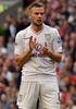 14-15イングランド・プレミアリーグ第4節、リバプール（Liverpool FC）対アストン・ビラ（Aston Villa）。試合に出場したアストン・ビラのトム・クレヴァリー（Tom Cleverley、2014年9月13日撮影）。(c)AFP/PAUL ELLIS