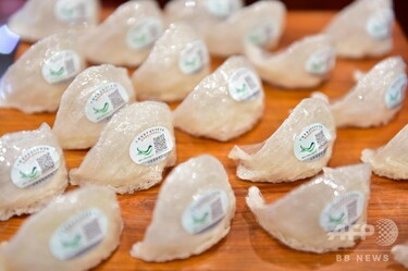 血の色をした「ツバメの巣」はツバメが血を吐いて作った？真相は