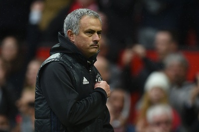 モウ監督「彼らの苦しめ方は分かっていた」、マンUが首位チェルシー撃破