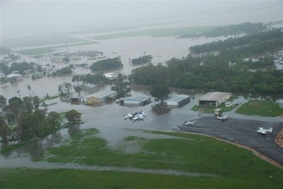 洪水で5歳児、ワニにさらわれる オーストラリア