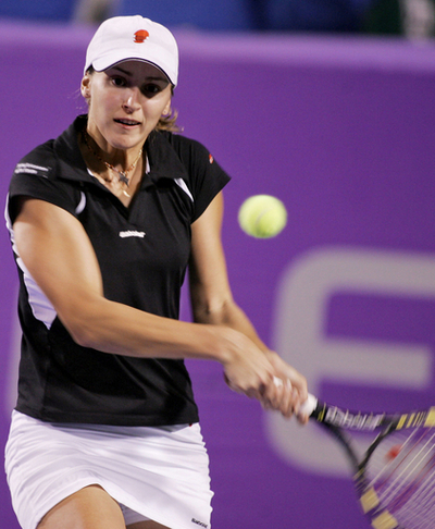 ＜女子テニス ソニー・エリクソン・インターナショナル＞シュウェドワ サンタンジェロを降し初のWTAタイトルを獲得 - インド