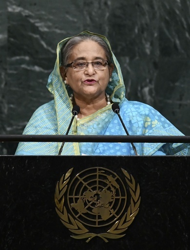 ロヒンギャ問題、国連監視の「安全地帯」設置を提案 バングラ首相