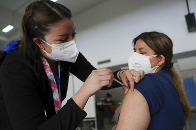 新型コロナワクチンで過多月経の可能性 EU当局