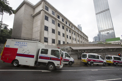 香港の米総領事館に白い粉入り封筒、一時騒然