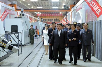 北朝鮮、軍需工場関係者の顔写真を初めて公開…「ロシア派兵」公認後、姿勢転換か