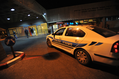 イスラエルのペレス大統領が入院、会合で一時意識失う