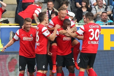 バイエルンが最近6試合で5敗目―下位フライブルクに敗れる