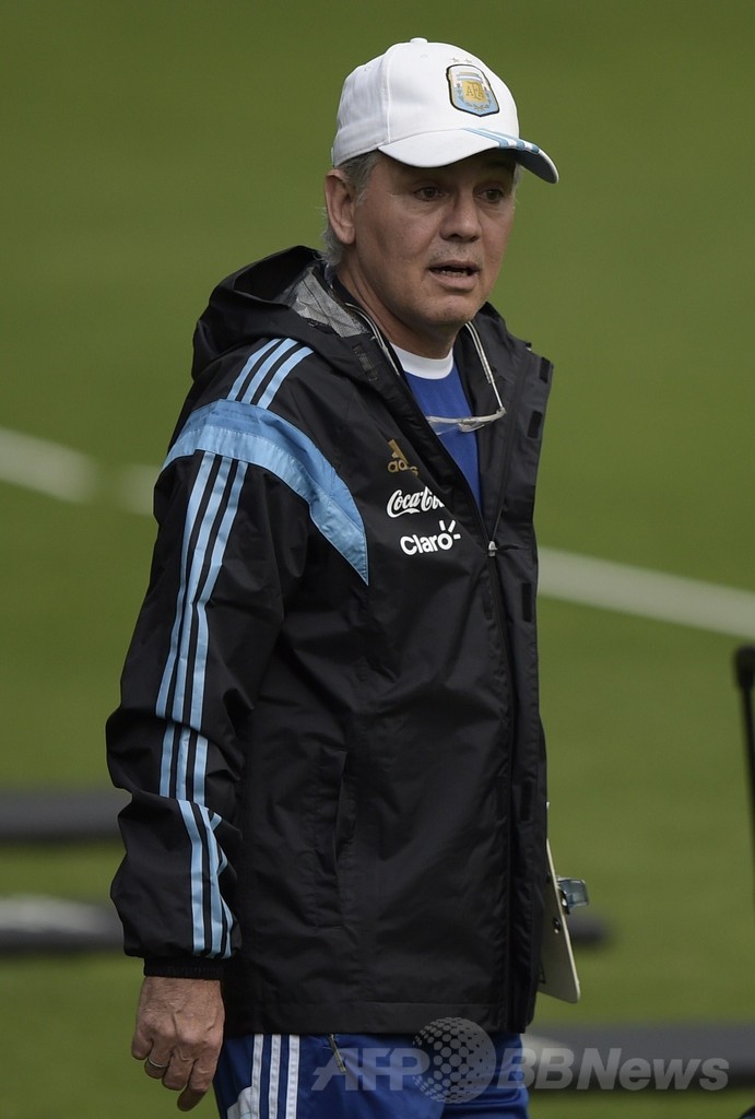 サベジャ監督、大会終了後に退任か 代理人が示唆