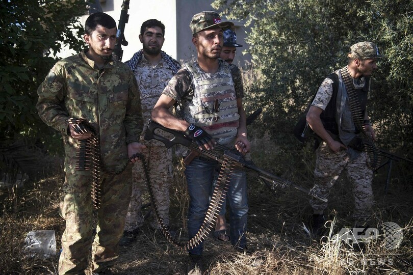 リビア首都攻防の死者が392人に 5万人が家追われる