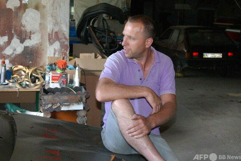 ラリー車を戦闘用に改造、前線へ ウクライナ南部の工場