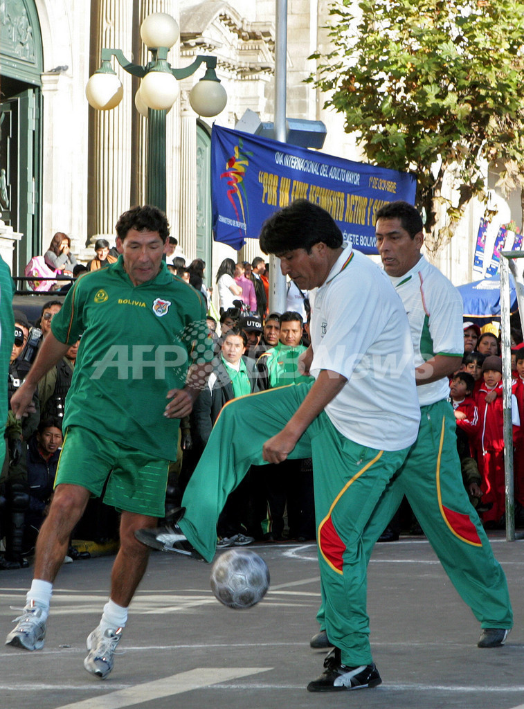 モラレス大統領 FIFAの決定に引き続き反対の姿勢