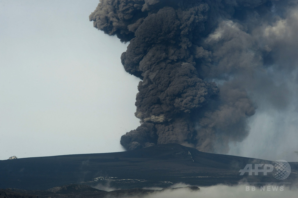 火山噴火を警戒、住民の避難開始 アイスランド 火山噴火を警戒、住民の避難開始 アイスランド