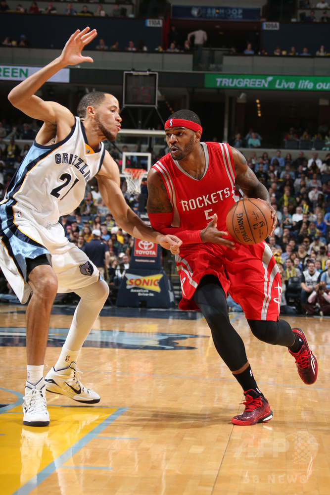 スミス加入のロケッツ、グリズリーズ下し西の3位に 写真8枚 国際