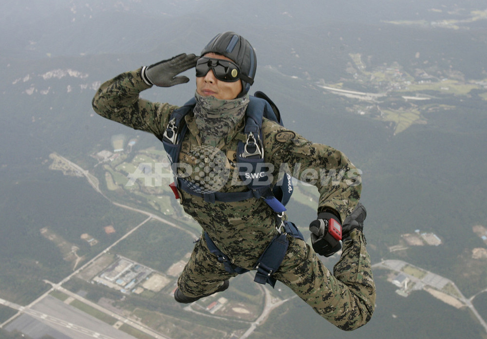 韓国軍、「国軍の日」に向けてリハーサル 写真13枚 国際ニュース
