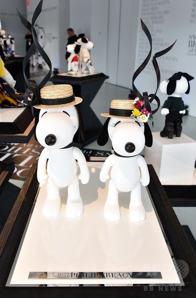 ドリスやアナ・スイ、DVFらも参加、スヌーピー生誕65周年記念チャリティー