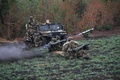フィリピンの首都マニラ北方での軍事演習で、対戦車ミサイル「ジャベリン」を発射する米海兵隊（2023年4月13日撮影）。(c)Ted ALJIBE/AFP