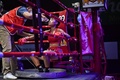 タイ・バンコクのムエタイの聖地、ルンピニー・スタジアムで行われた初の女性選手の試合に出場したグンナラット・オーノック選手（2021年11月13日撮影）。(c) Lillian SUWANRUMPHA / AFP