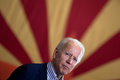 米民主党のジョー・バイデン前副大統領。アリゾナ州フェニックスにて（2020年10月8日撮影）。(c)Brendan Smialowski / AFP