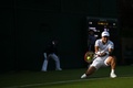 テニス、ウィンブルドン選手権、男子シングルス1回戦。リターンを打つ西岡良仁（2023年7月3日撮影）。(c)SEBASTIEN BOZON / AFP