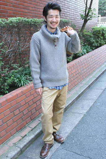 ＜ファッション業界の人々＞オーバーサイズのトップスがポイント