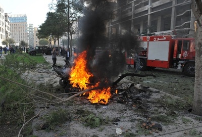 ベイルート中心で車爆弾が爆発、反シリア政治家ら5人死亡 レバノン