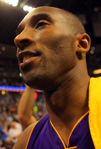 レイカーズ 2シーズン連続ファイナル進出、NBAプレーオフ