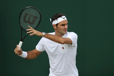 けがに悩むマレーとジョコへ フェデラーが示す「一休み」の選択肢