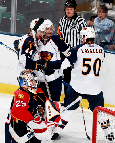 スラッシャーズ 4-1でパンサーズを降す