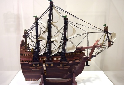 「イスラム過激派」たちのもう一つの顔、グアンタナモ収容所アート展