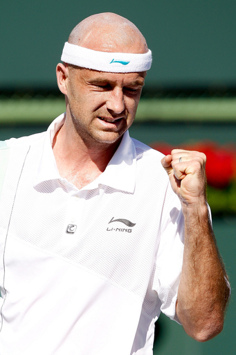 リュビチッチ ジョコビッチを破り8強入り、BNPパリバ・オープン