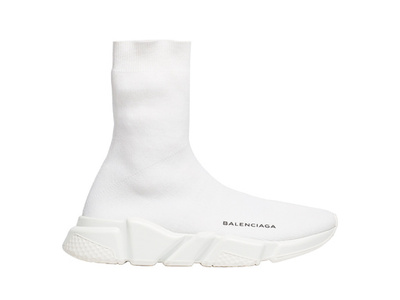 「バレンシアガ」ソックスのような近未来スニーカー登場！