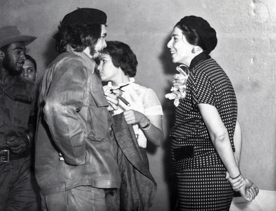 ラウル・カストロ第1副議長夫人、ビルマ・エスピンさん死去