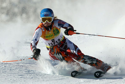 女子回転・第3戦・1本目でポウティアイネンがトップに立つ