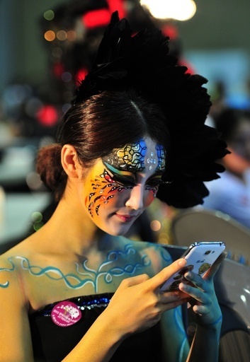 韓国でビューティー産業展示会、メーキャップの競技会も