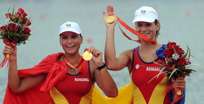 アンドルナケ／スサヌ組 ボート・女子ペアで金メダル