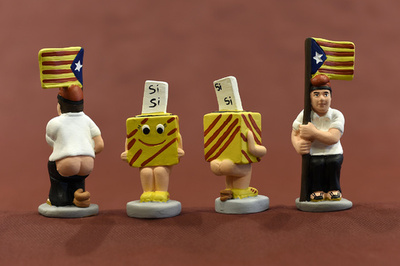 カタルーニャの排便人形、今年は独立を意識