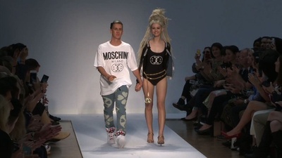 動画：ポップな世界観が炸裂、「モスキーノ」15年春夏メンズ