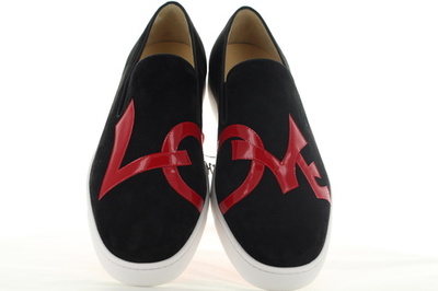 「クリスチャン ルブタン」阪急メンズ東京にカップルで楽しめる期間限定ポップアップ