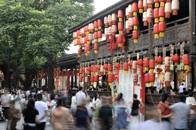 【三里河中国経済観察】24億人の移動が映す中国消費の変化