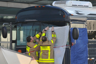 フランクフルト空港で銃撃、米兵2人死亡