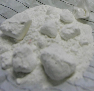 顔中にヘロインかぶった男に有罪判決、英