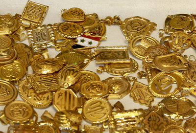 シリア内戦で金の売買が活発に、生活のため 強盗に狙われる危険も