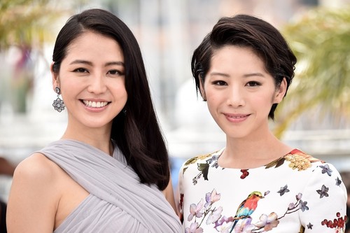【写真特集】『海街diary』上映、綾瀬さんらレッドカーペットに カンヌ 【写真特集】『海街diary』上映、綾瀬さんらレッドカーペットに カンヌ