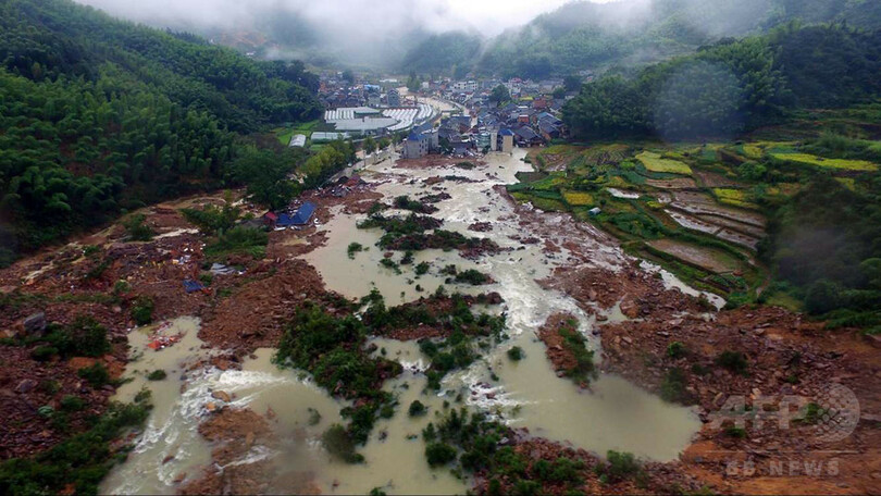中国東部、土砂崩れで33人不明
