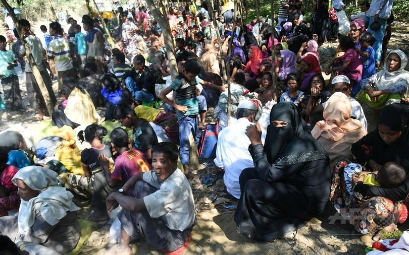 ミャンマー軍がロヒンギャ女性に「組織的」集団レイプ、国連特使