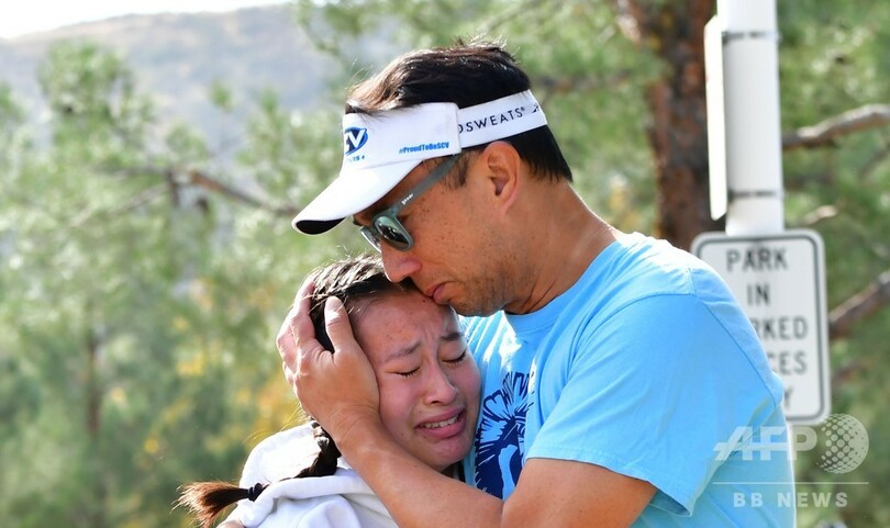 ロス近郊の高校で銃撃、2人死亡 容疑者の生徒拘束