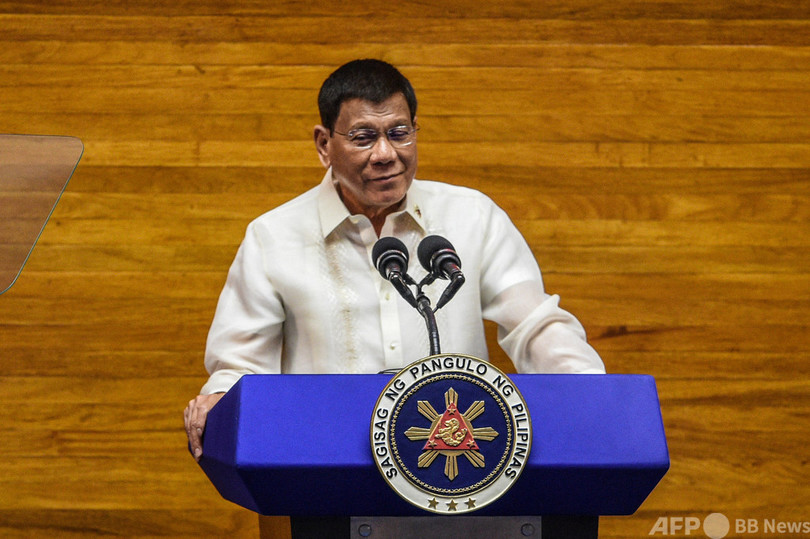 ドゥテルテ比大統領、政界引退を表明