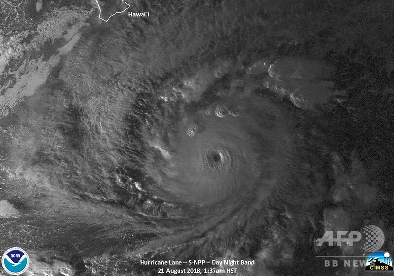ハワイに猛烈なハリケーン接近 各地で警戒