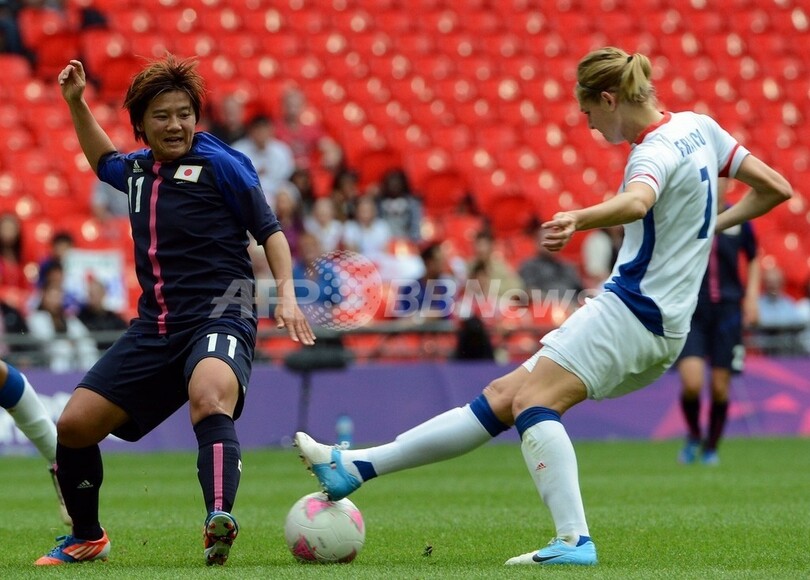 なでしこジャパンがフランス下し決勝進出、女子サッカー