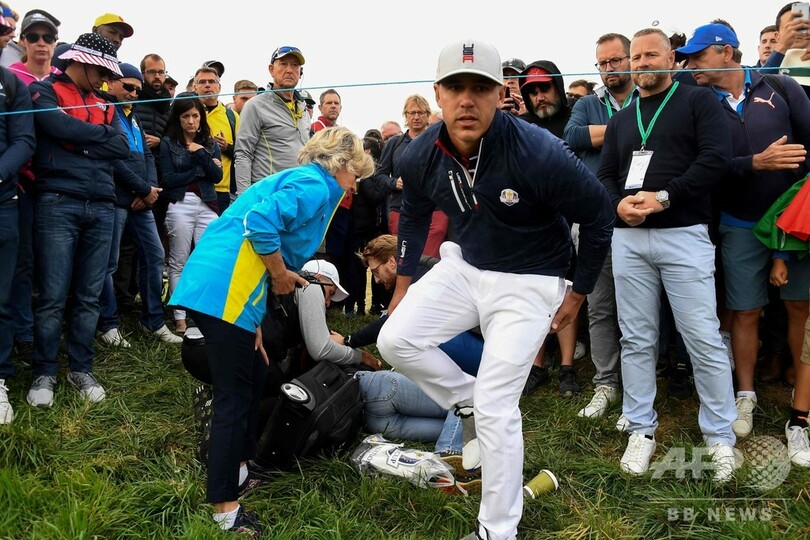 ライダー杯米国選抜のケプカ、打球が観客の顔面を直撃